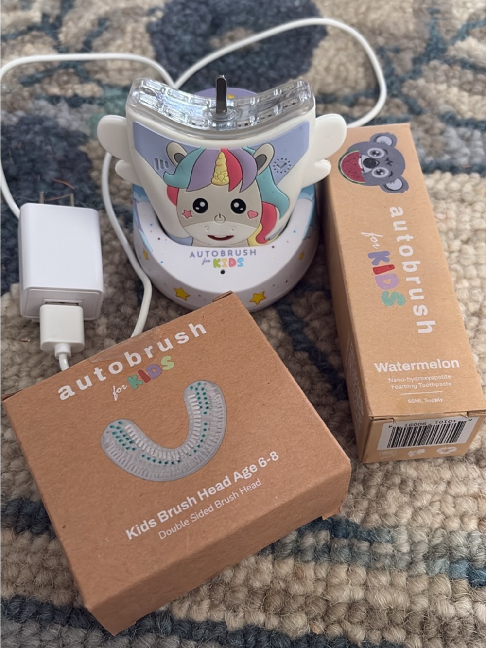 Autobrush Electric Unicorn Toothbrush - Rainbow, brand new brush head/toothpaste